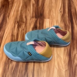 Teva ReEmber Quilted Slip On Shoes 👟🌈